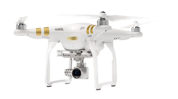 *DJI Phantom 3 - 4K drone