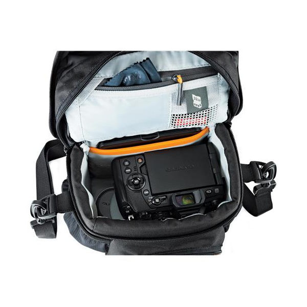 Lowepro Nova 160 AW II Black