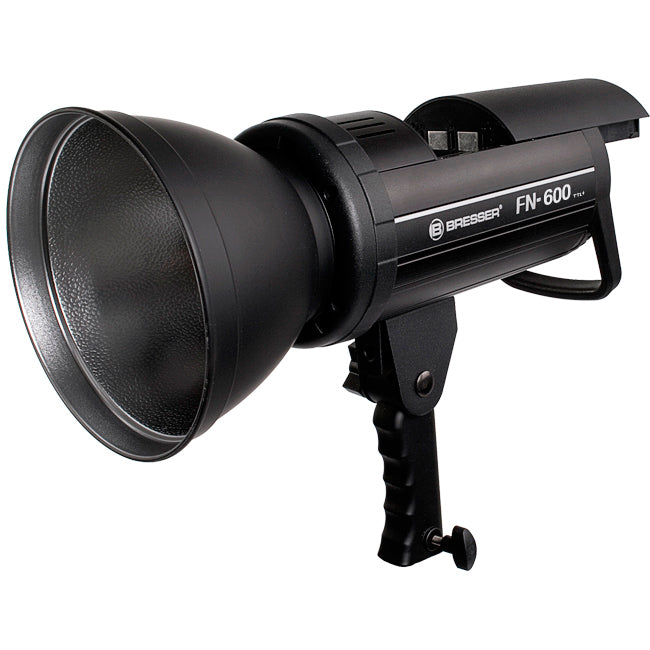 Bresser FN-600 TTL Nikon Flash + Batteria