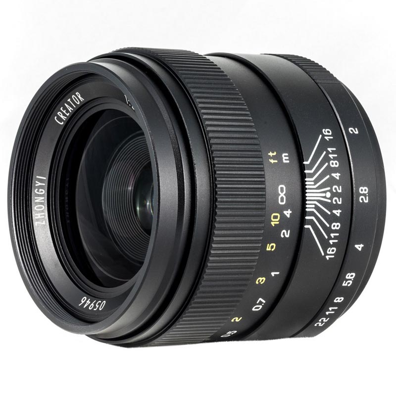 Mitakon Zhongyi 35mm f/2 Creator per Pentax K