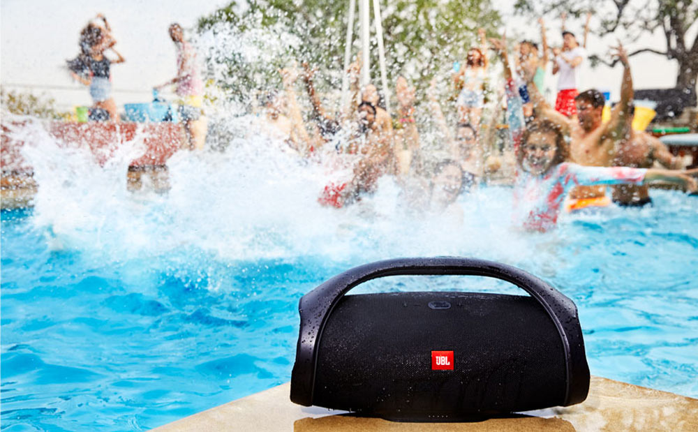 JBL Boombox Zwart OUTLET