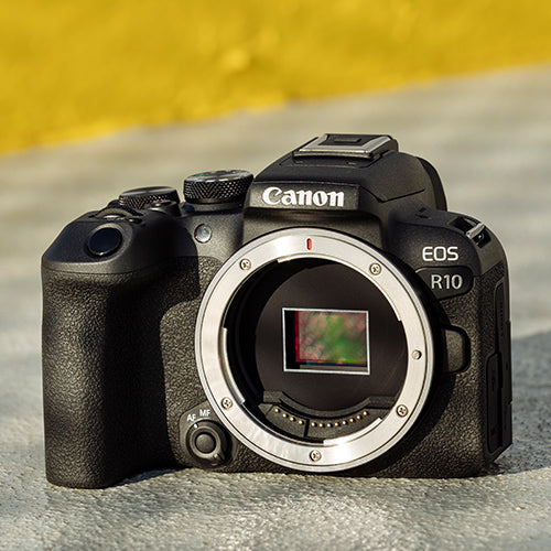 Canon EOS R10 + RF-S 18-45mm f/4.5-6.3 IS STM