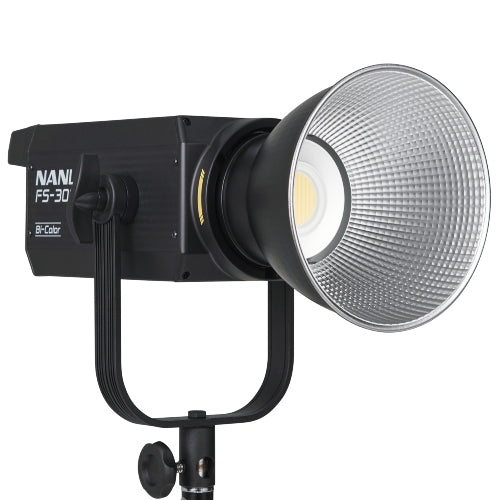 Nanlite FS300B LED triple kit (w/ supporto per lampada e softbox)