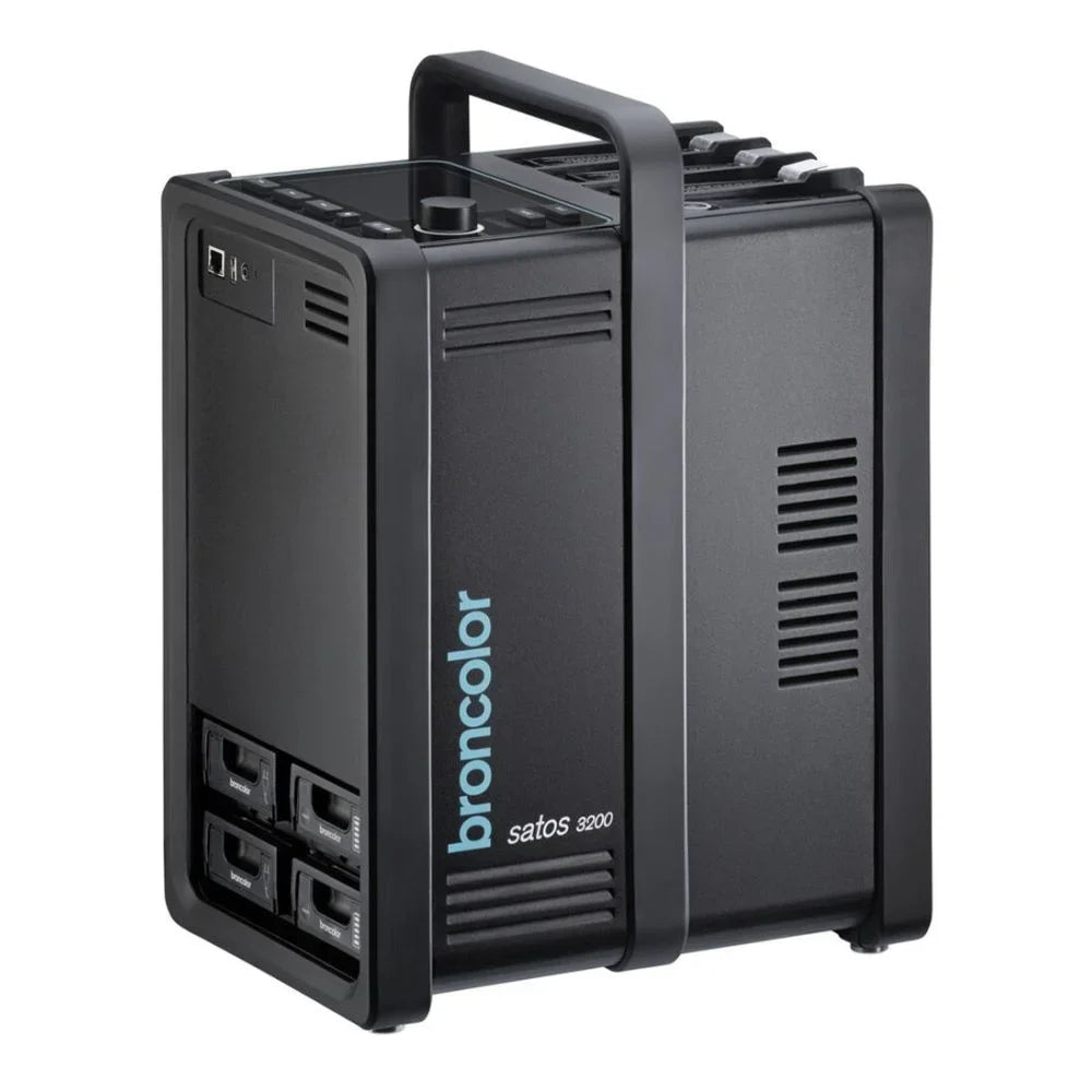 Broncolor Satos 3200 (leer) (mindestens 1 Akku & 1 Netzteil erforderlich)
