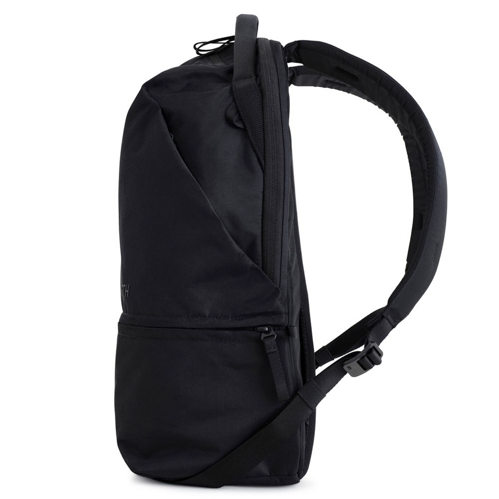 Urth Arkose 20L Backpack + Camera Insert (zwart)