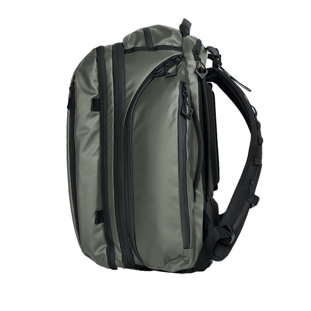 WANDRD Transit 45L Travel Backpack Wasatch Grün