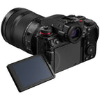 Panasonic Lumix DC-S1R II + Lumix S 24-105mm f/4.0 Macro OIS