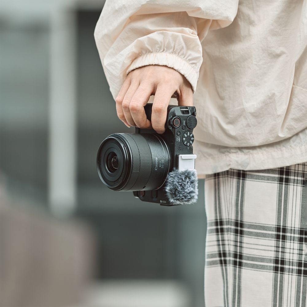 SmallRig 5429 L-Shaped Mount Plate met Handle voor Canon EOS R50 V, black