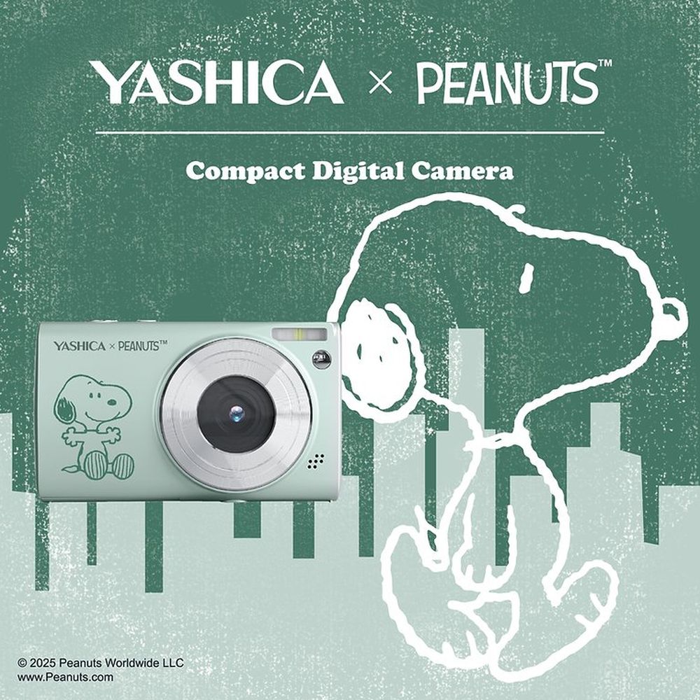 Yashica DP100 Yashica x Peanuts Salbei