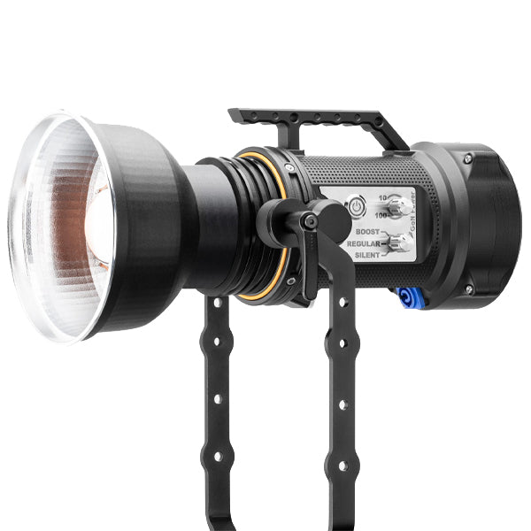 Maxima Maxima 6 MKII LED + Fresnel y Barndoor kit