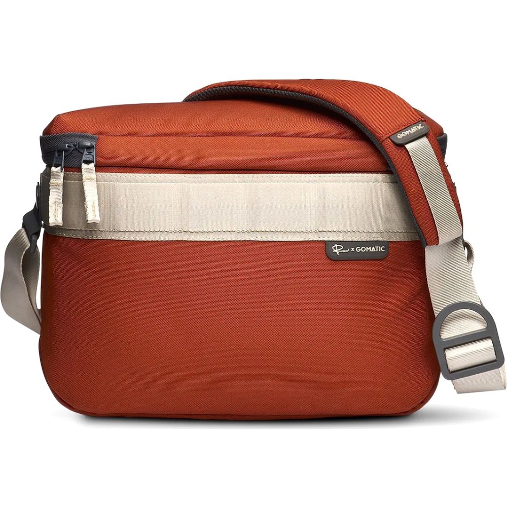 Gomatic Luma Camera Sling 12L, rust red