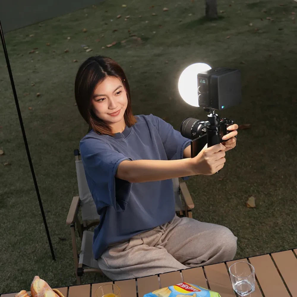 Ulanzi EC65 65W Luz LED portátil bicolor con batería