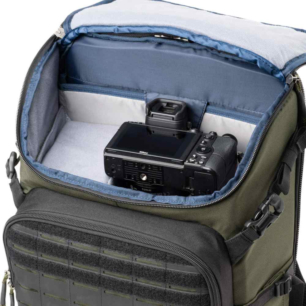 Think Tank DarkLight Backpack 25L - Montana Groen