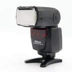 Nikon Speedlight SB-700 usato
