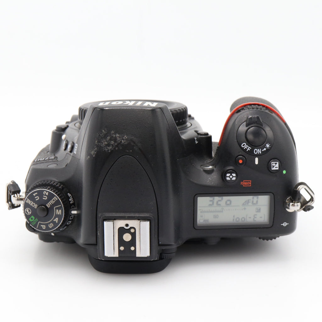 Nikon D750 Gehäuse gebraucht