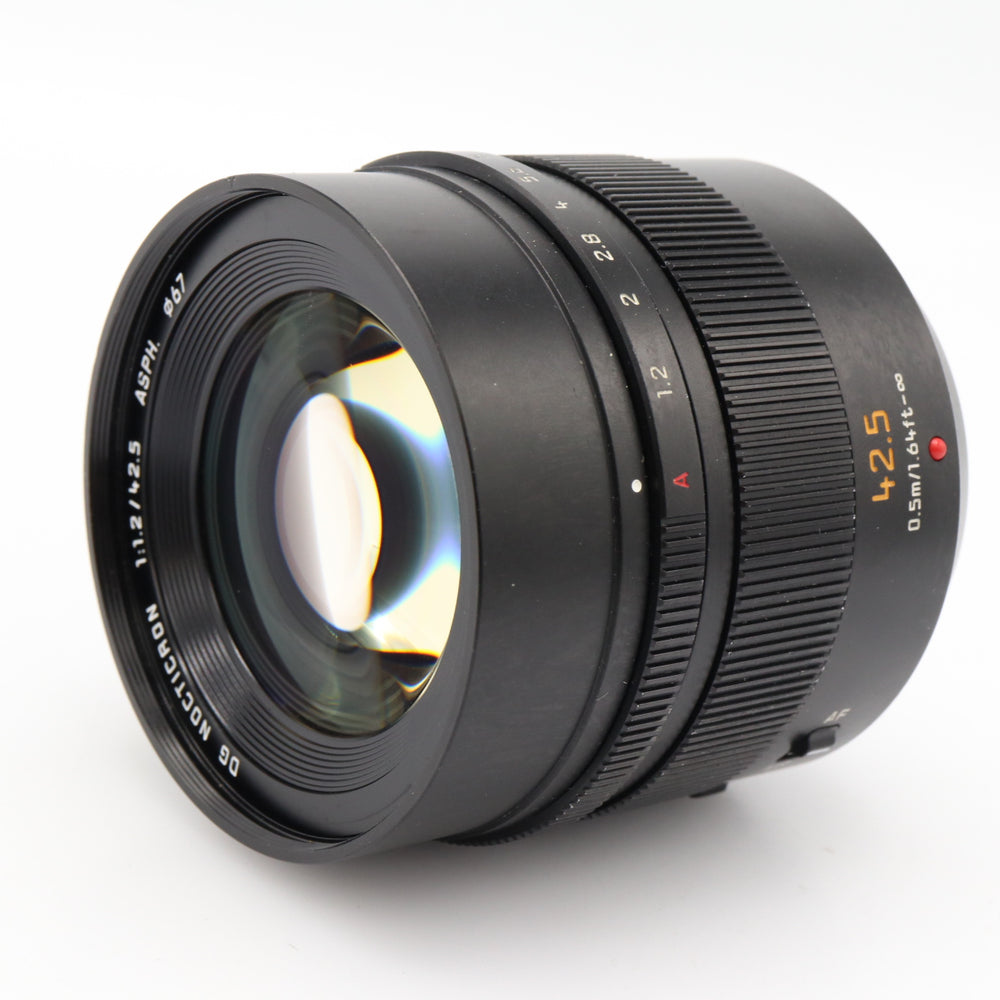 Panasonic Leica DG Nocticron 42.5mm f/1.2 ASPH. tweedehands