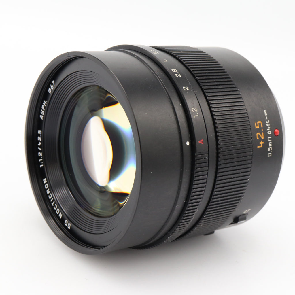 Panasonic Leica DG Nocticron 42.5mm f/1.2 ASPH. tweedehands