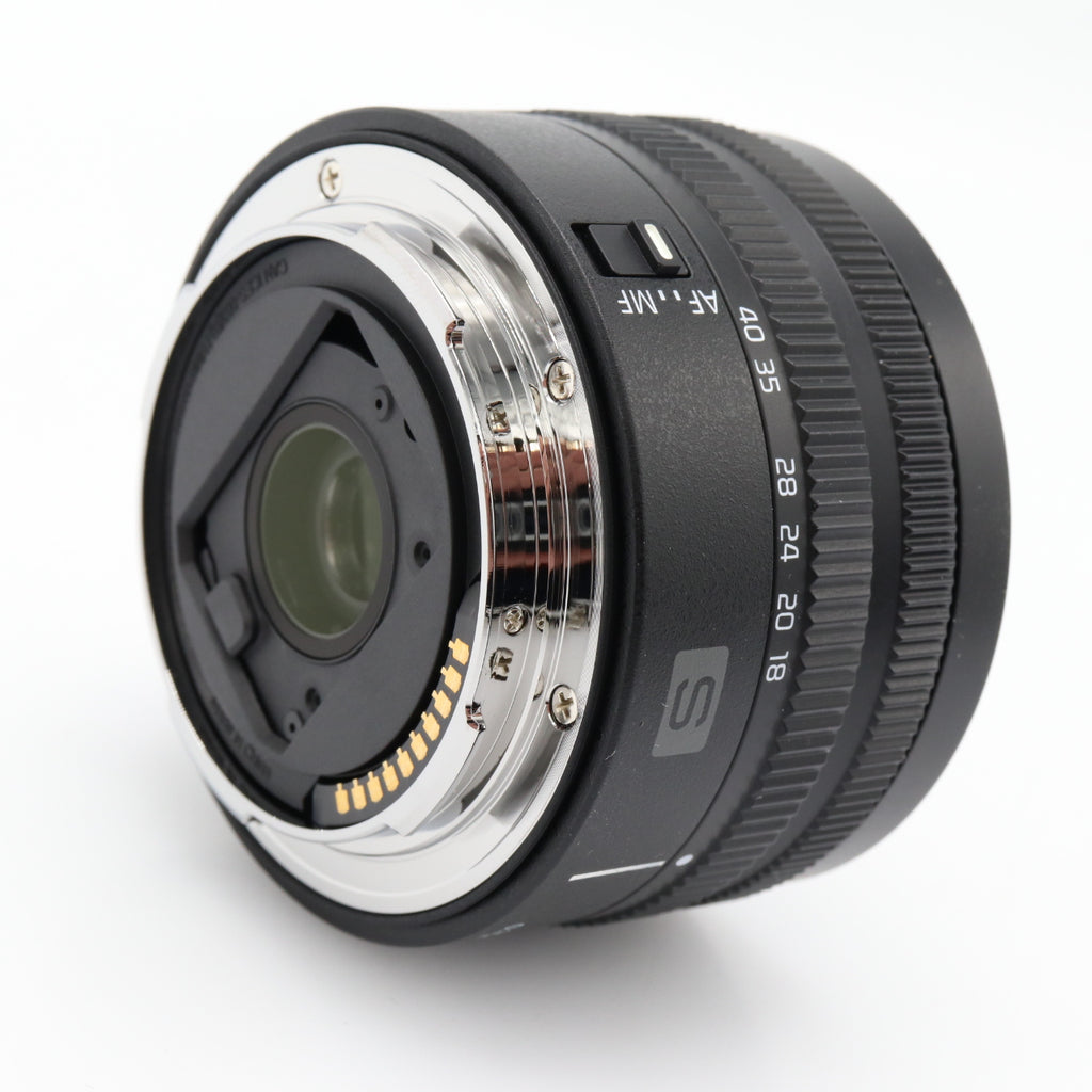 Panasonic Lumix S 18-40mm f/4.5-6.3 L-mount usato