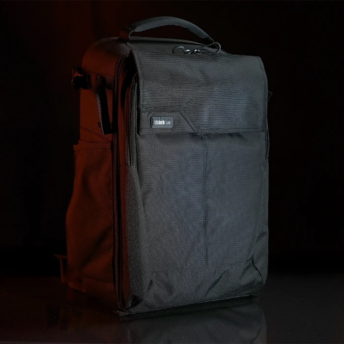 Canon EOS R6 mark II Body + Think Tank Mover Backpack