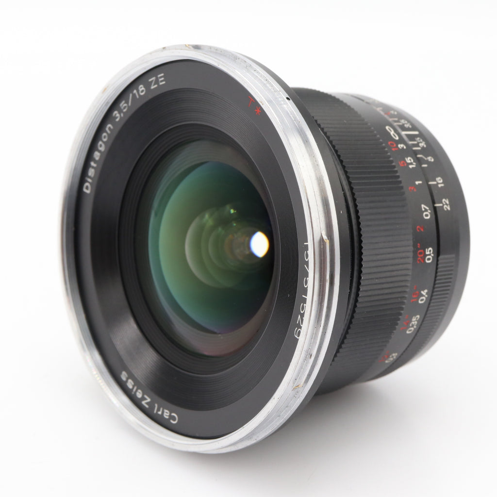Carl Zeiss 18mm F/3.5 Distagon T* ZE Canon tweedehands