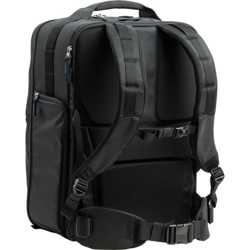 Think Tank Airport Accelerator 41L