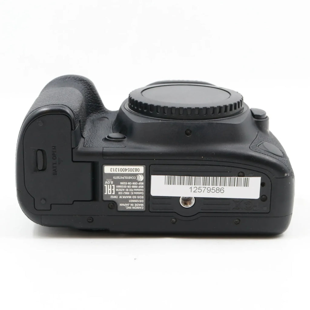 Canon EOS 5D mark IV body used