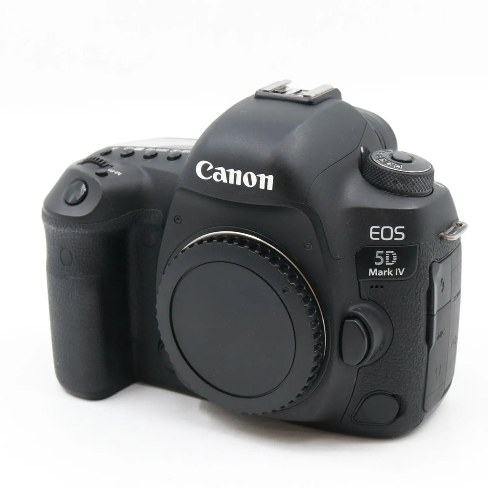 Canon EOS 5D mark IV body used