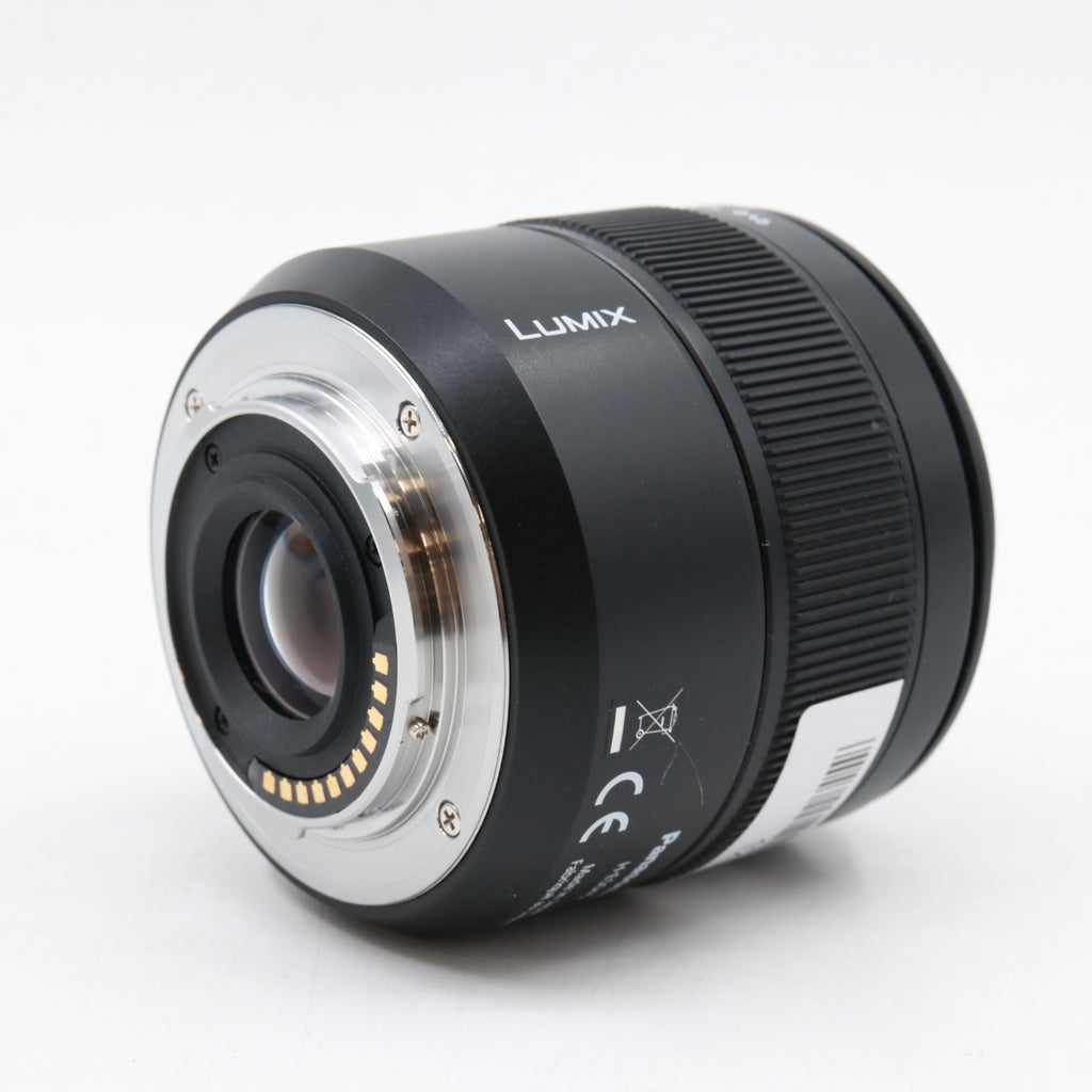 Panasonic Leica DG Macro-Elmarit 45mm f/2.8 Mega OIS tweedehands