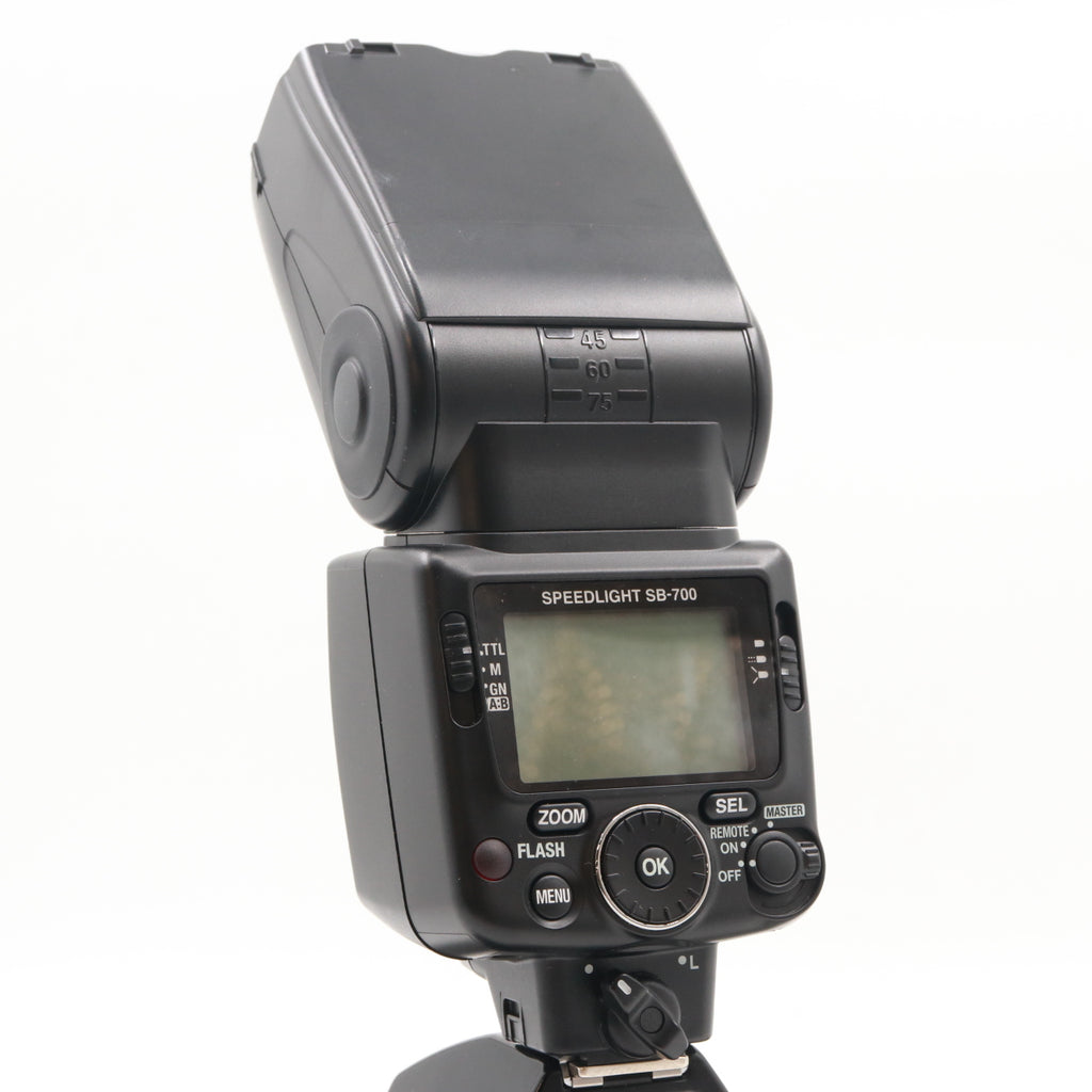 Nikon Speedlight SB-700 occasion
