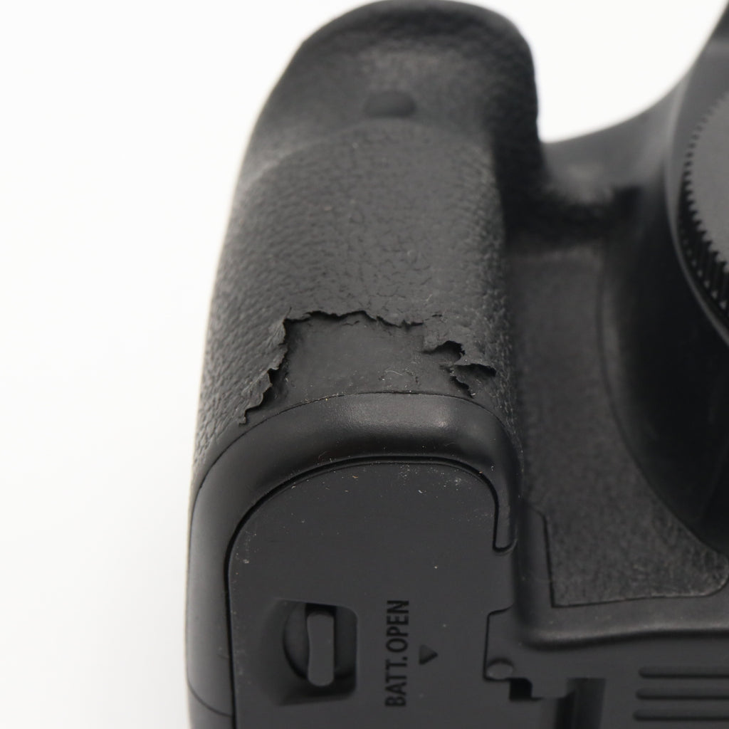 Canon EOS 90D body used