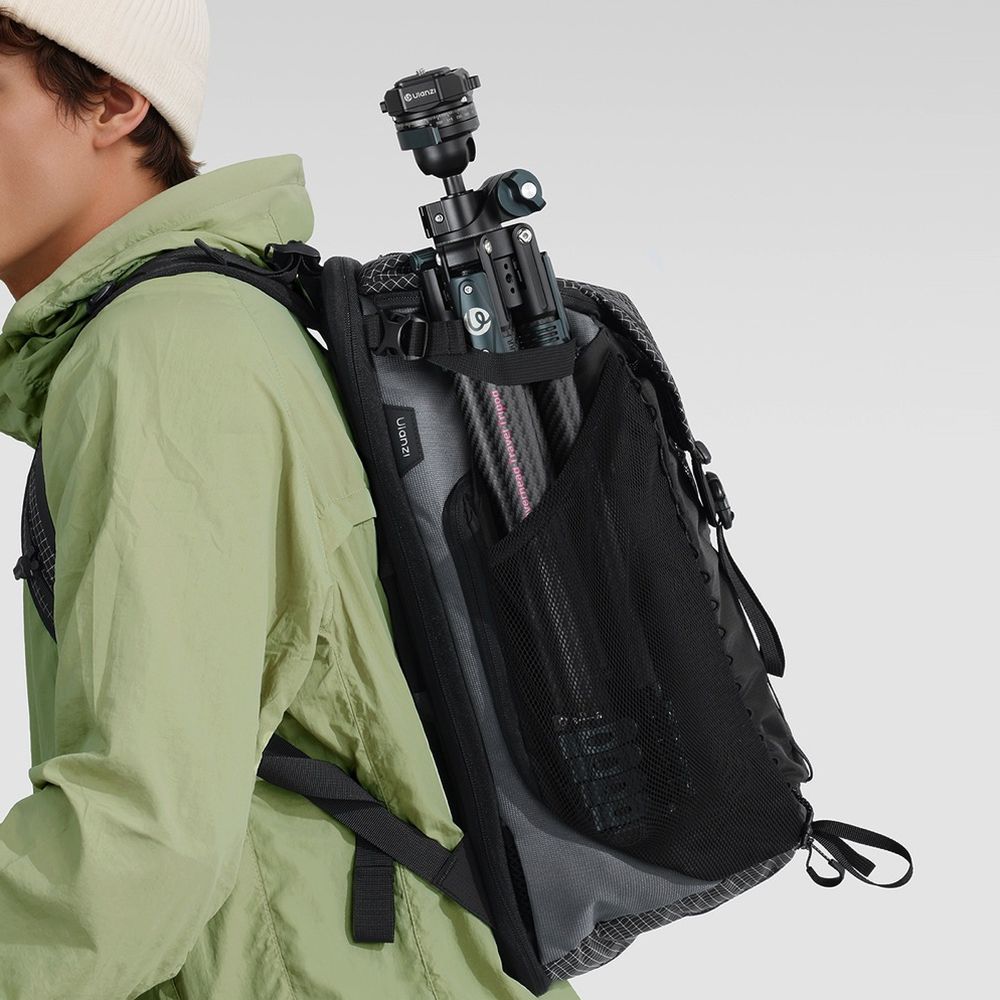 Ulanzi TP01 Travel Photography Backpack 25L