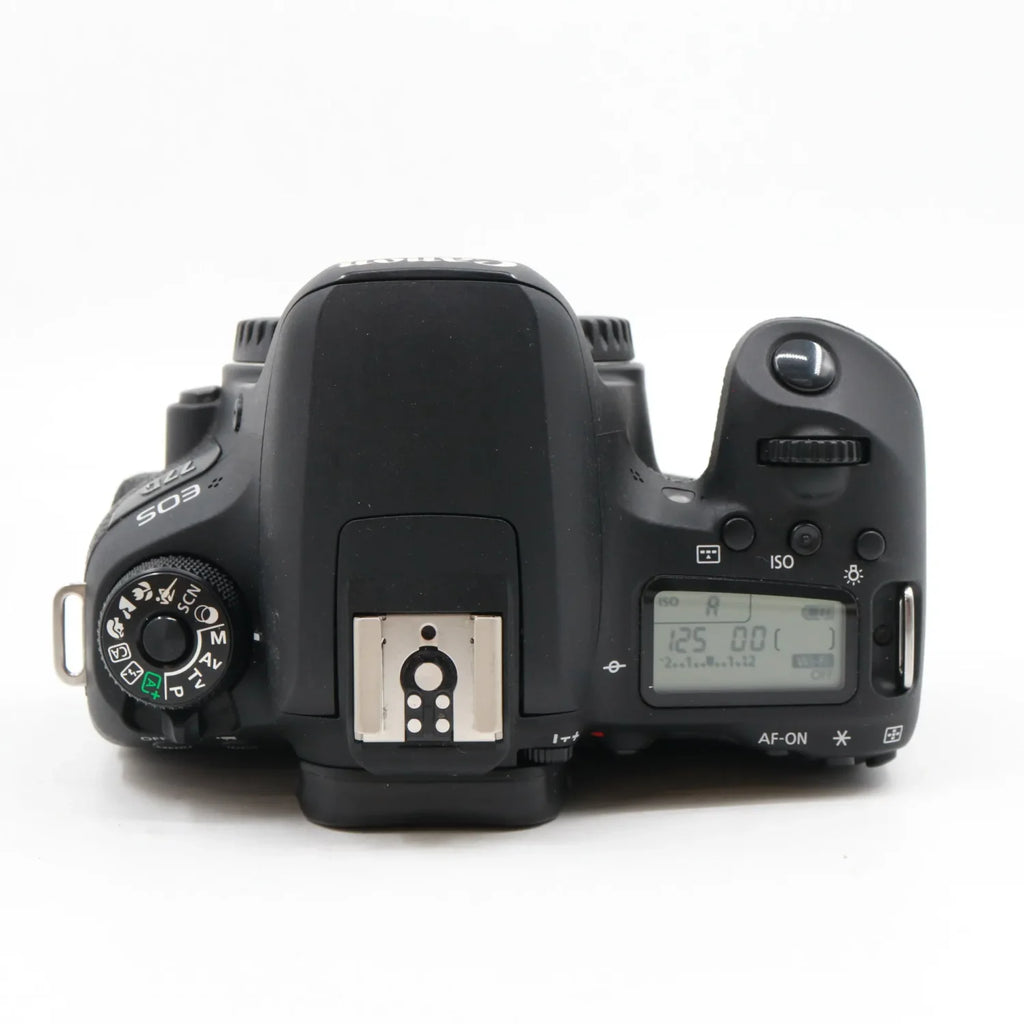 Canon EOS 77D body used