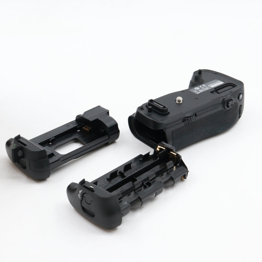 Nikon MB-D16 Batteriegriff gebraucht