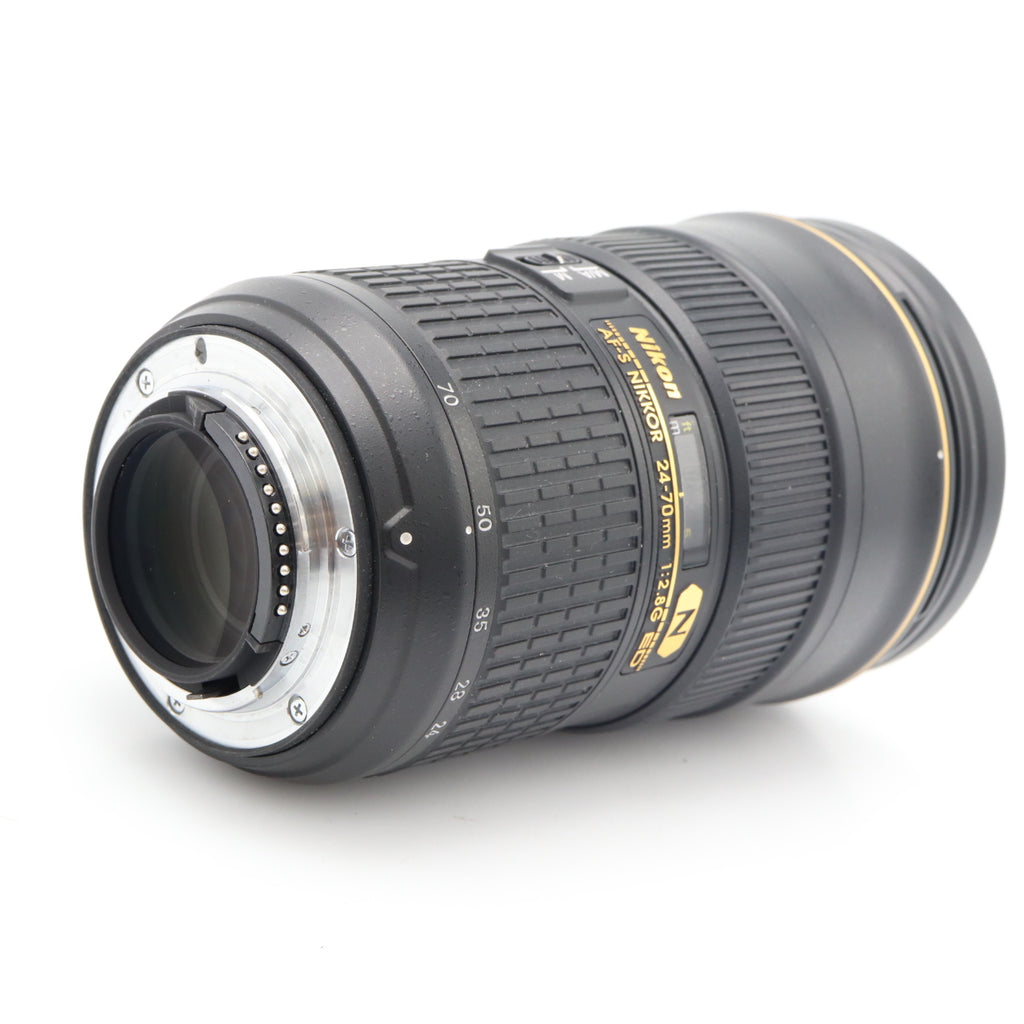 Nikon AF-S 24-70mm f/2.8G ED tweedehands