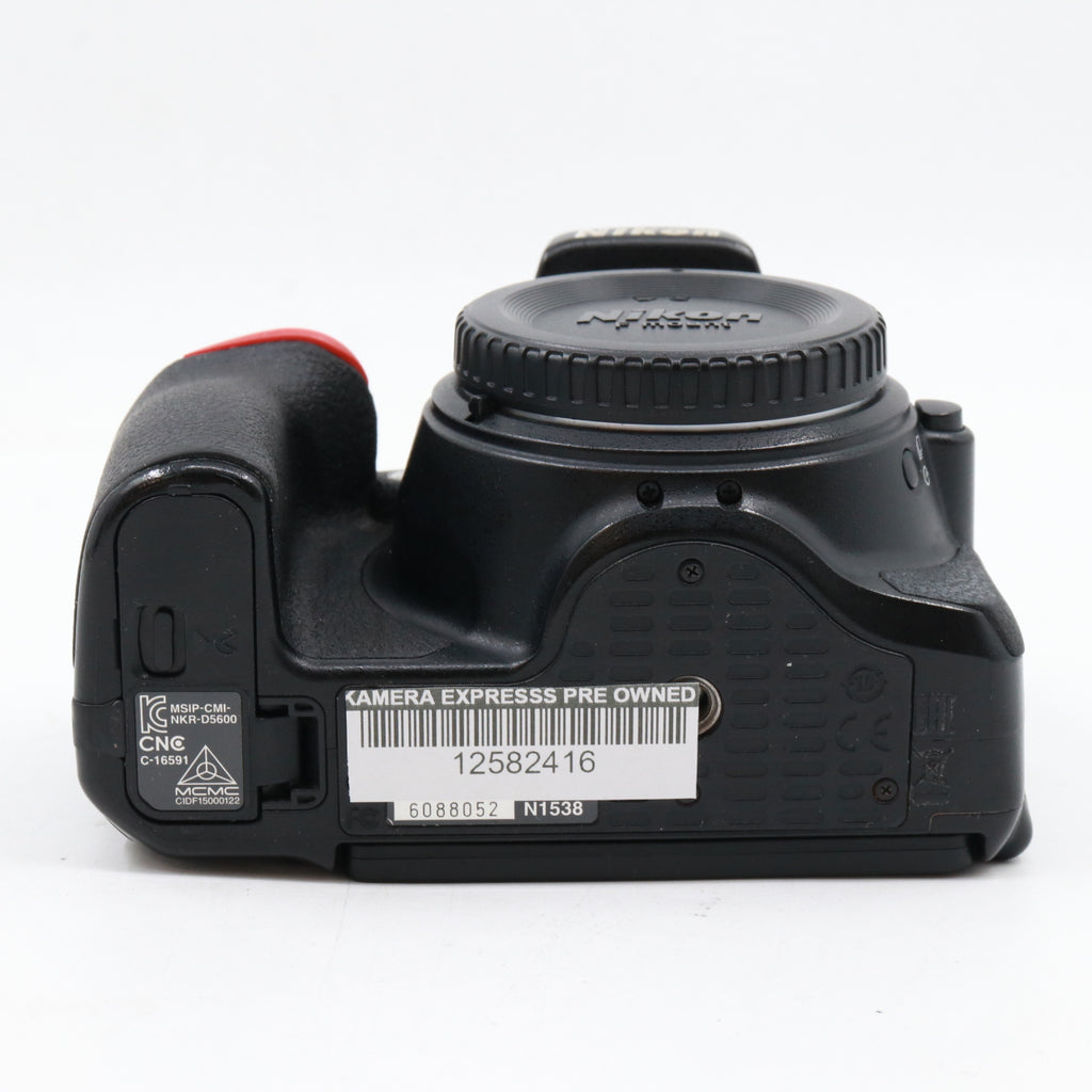 Nikon D5600 body used