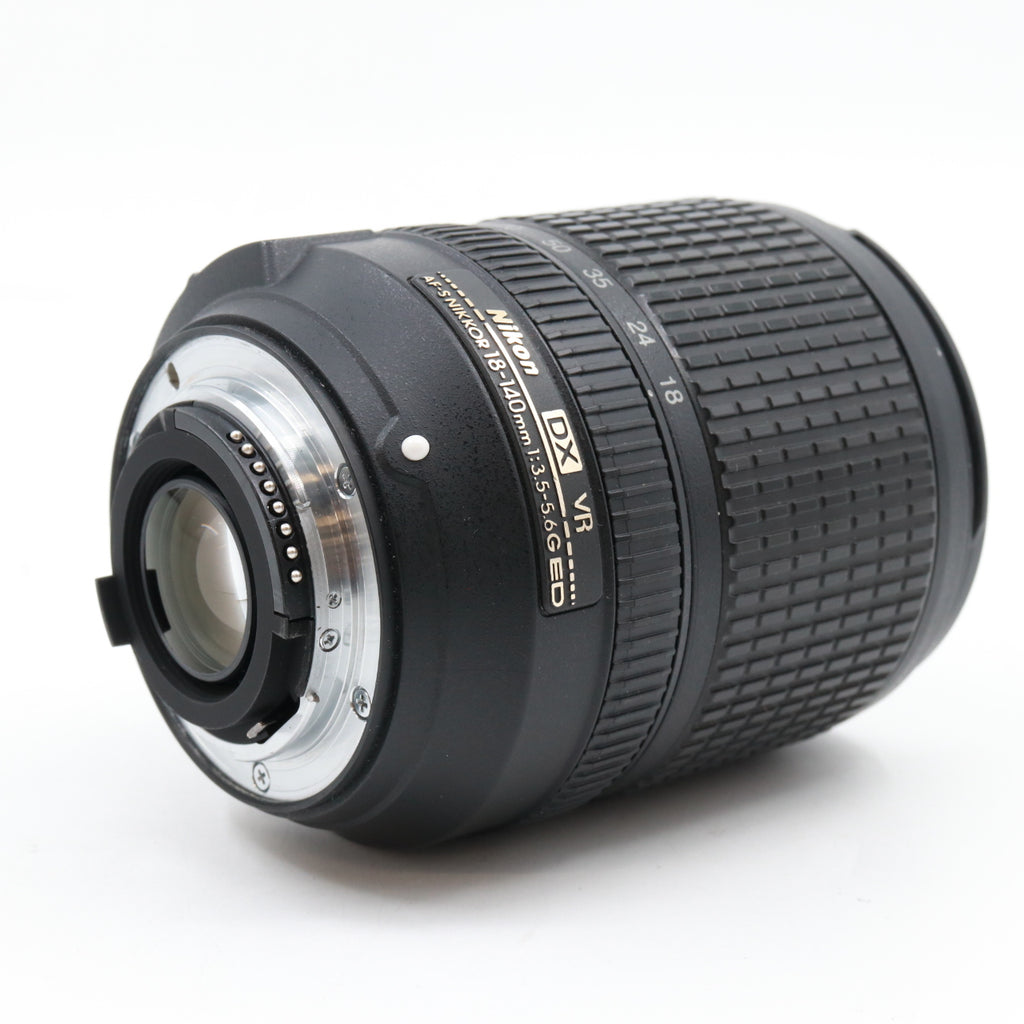 Nikon AF-S 18-140mm f/3.5-5.6G ED VR DX gebraucht