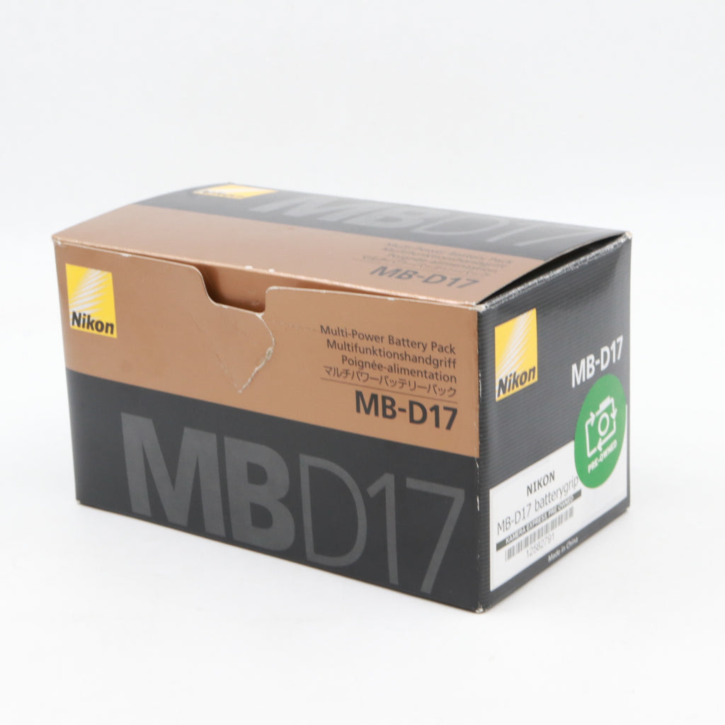 Nikon MB-D17 Batteriegriff gebraucht