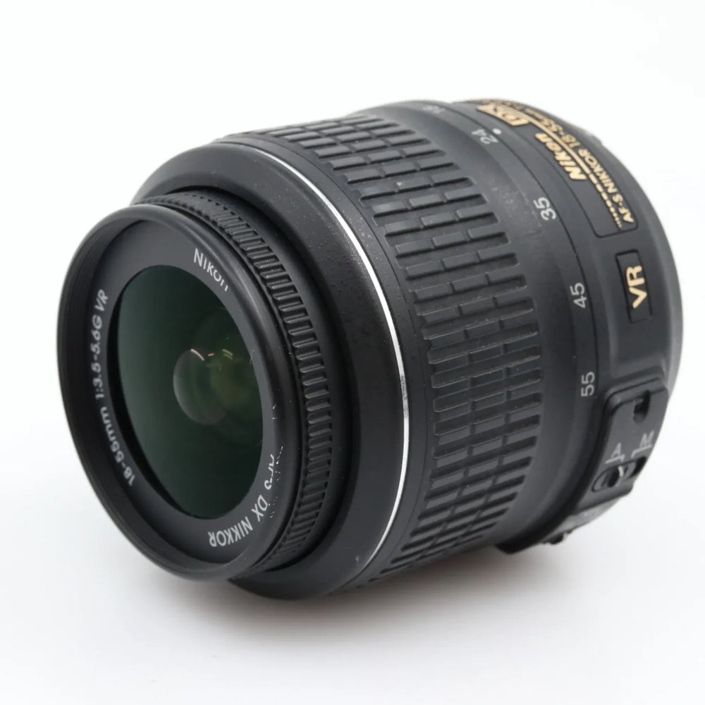 Nikon AF-S 18-55mm f/3.5-5.6G VR DX tweedehands