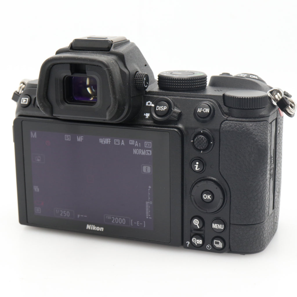 Nikon Z5 body tweedehands