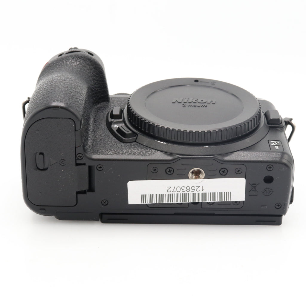 Nikon Z5 body tweedehands
