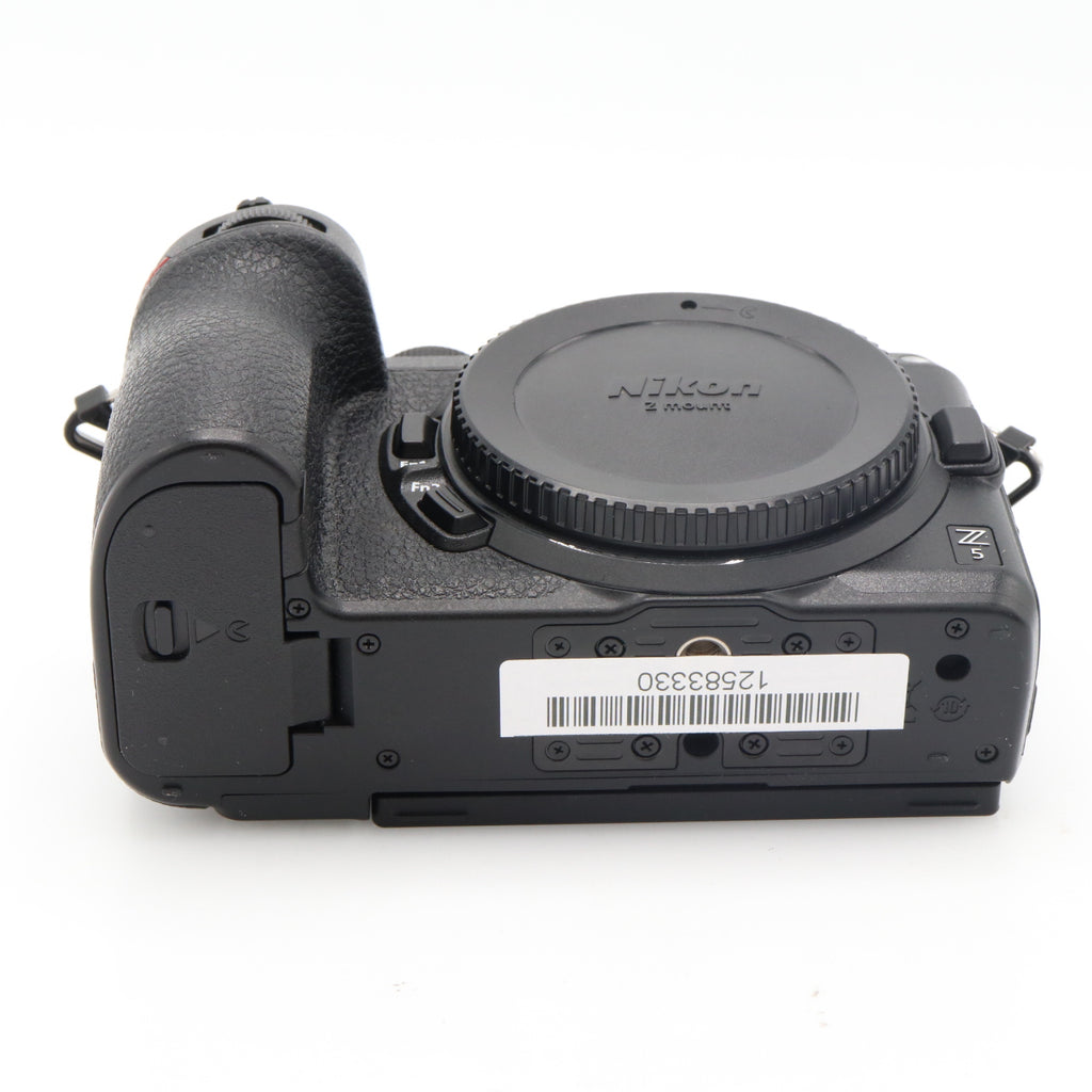 Nikon Z5 body tweedehands