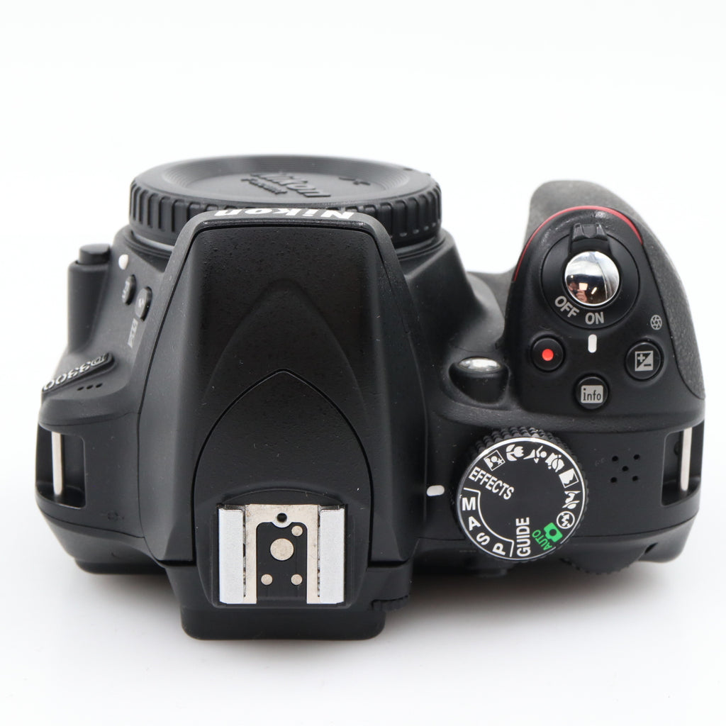 Nikon D3300 Gehäuse gebraucht