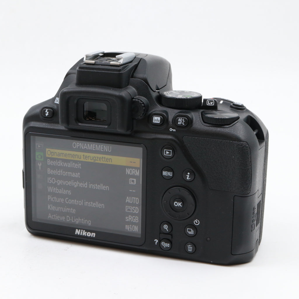 Nikon D3500 body tweedehands