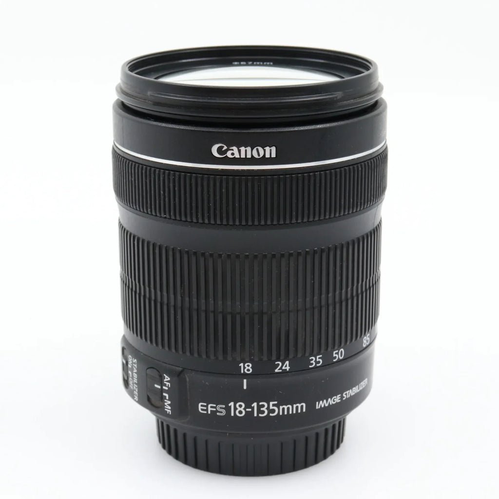 Canon EF-S 18-135mm f/3.5-5.6 IS STM tweedehands