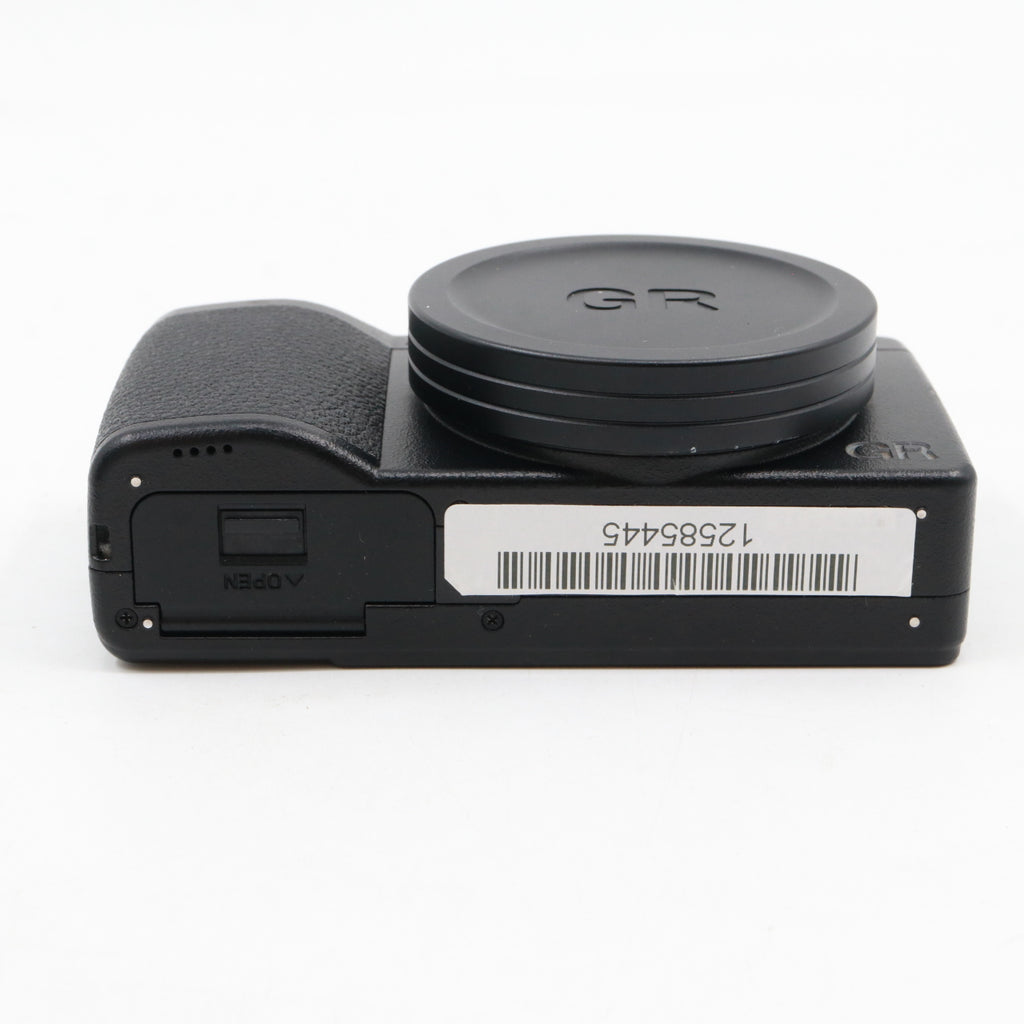 Ricoh GR III used