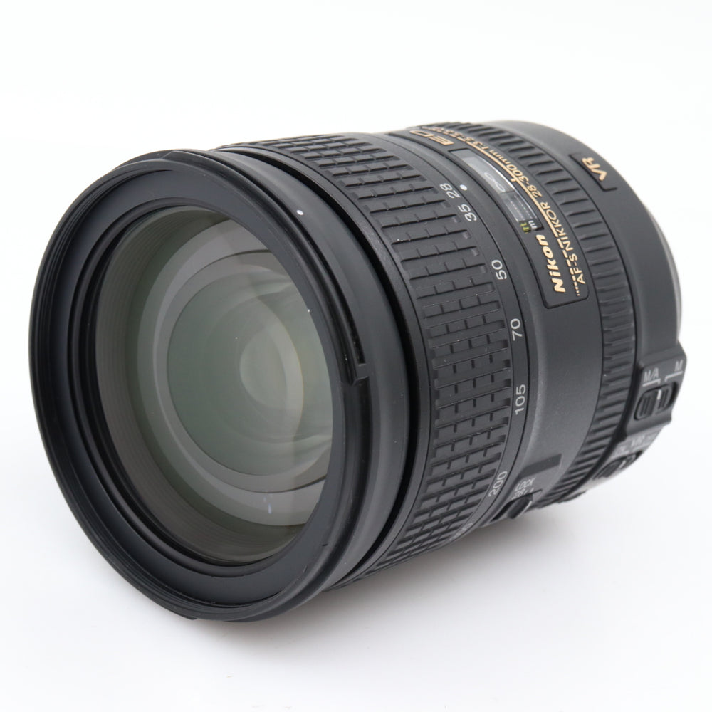Nikon AF-S 28-300mm f/3.5-5.6G ED VR tweedehands