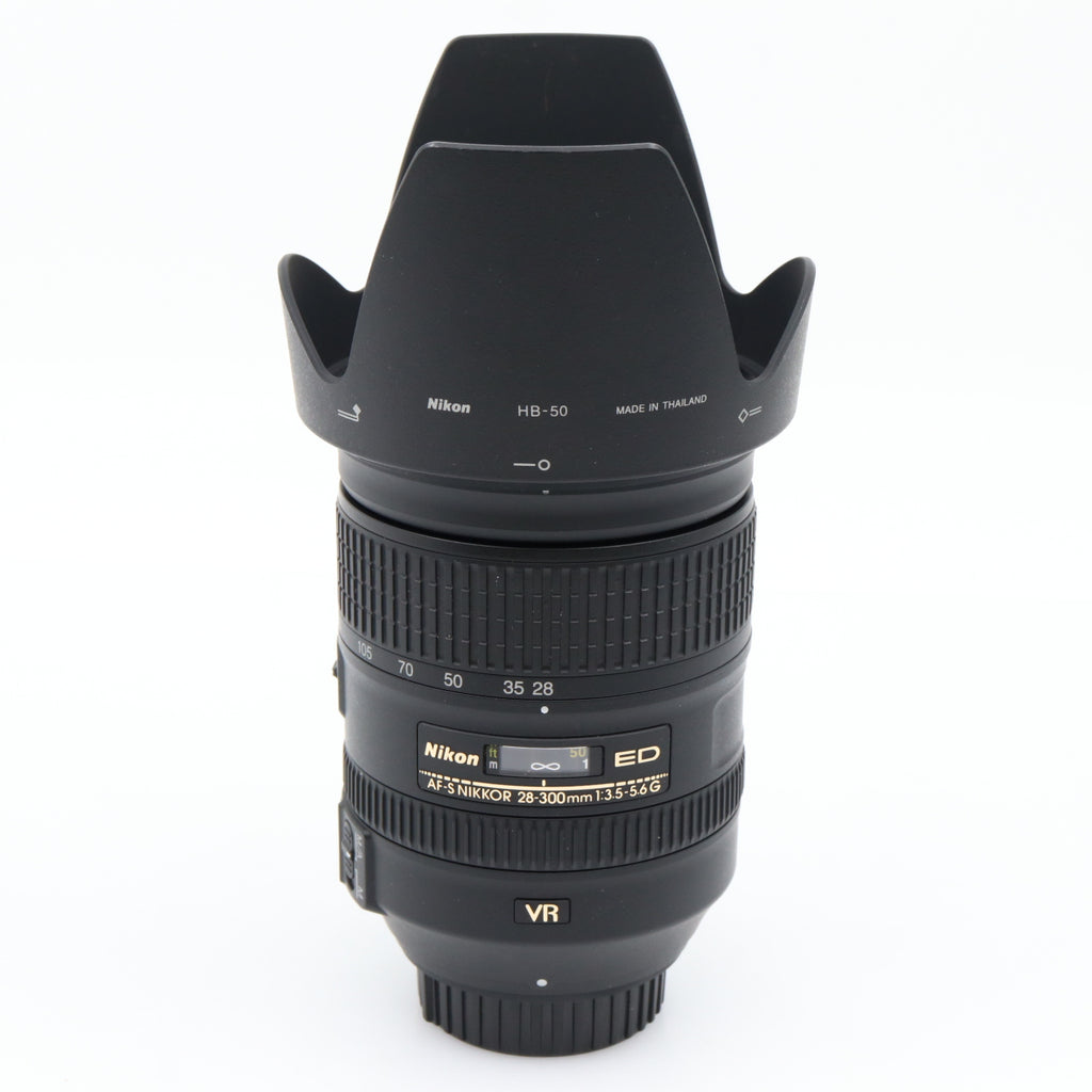 Nikon AF-S 28-300mm f/3.5-5.6G ED VR tweedehands