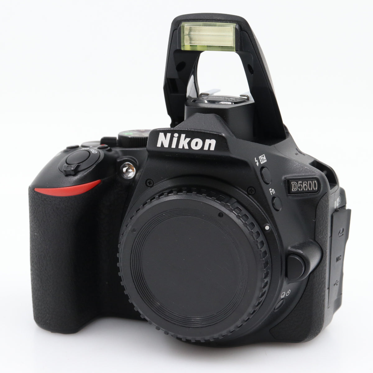 Nikon D5600 boîtier occasion