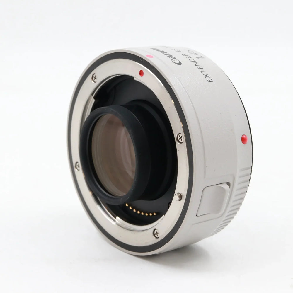 Canon EF 1.4x III extender (teleconverter) usato