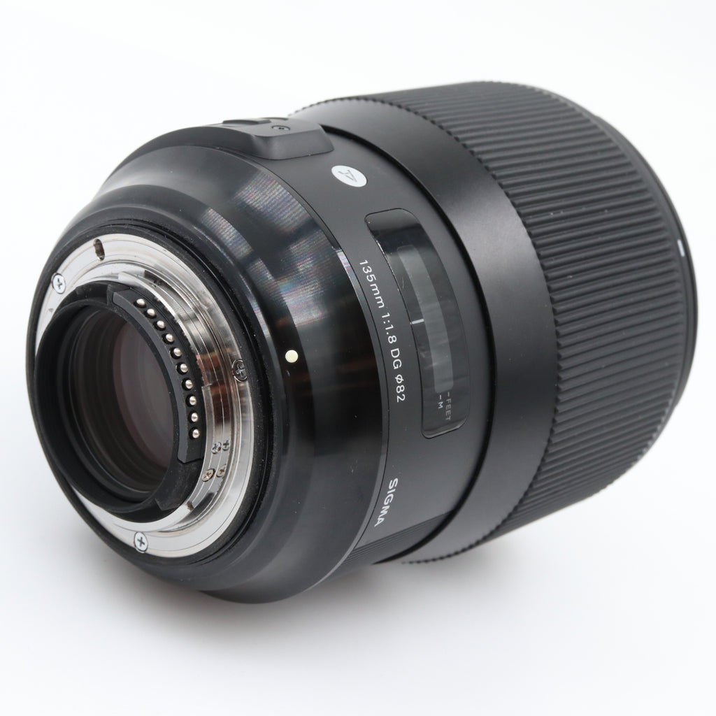Sigma 135mm f/1.8 DG HSM ART Nikon FX tweedehands